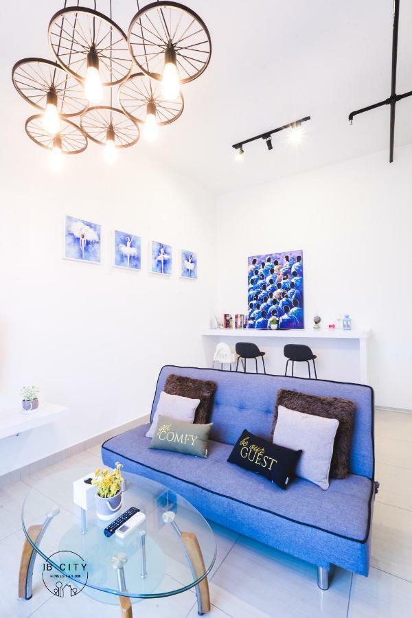 Austin Manhattan By Uha